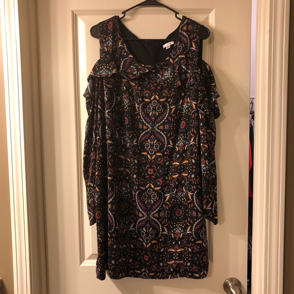 Cold shoulder knee length dress